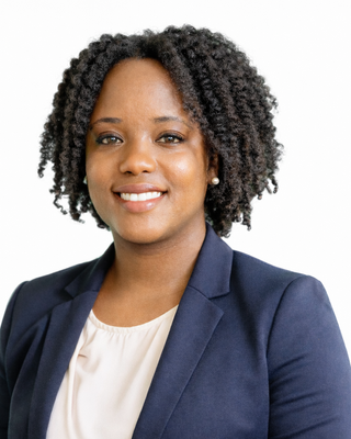 Photo of Mona Flores, Clinical Social Work/Therapist, LCSW
