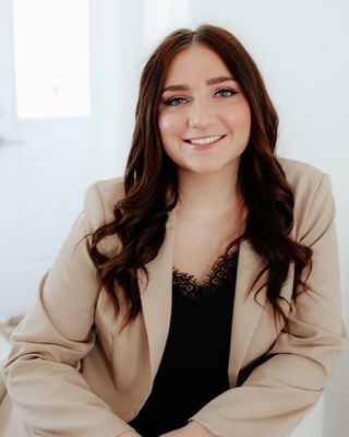 Photo of Anna Carlen, Pre-Licensed Professional, MA, LADC