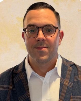 Photo of Robert Aurilia, Psychiatric Nurse Practitioner, PMHNP, APRN