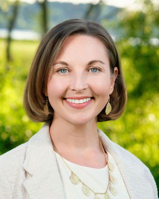 Photo of Melanie McCabe, Psychologist, PhD, LP, HSP