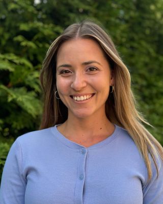 Photo of Caraleigh Moore, Licensed Professional Counselor, MA, LPC, R-DMT