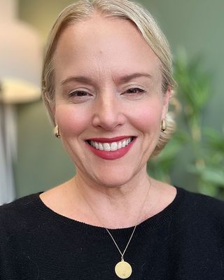 Photo of Dr. Suzanne Pelka, Marriage & Family Therapist, LMFT, CSAT, PhD