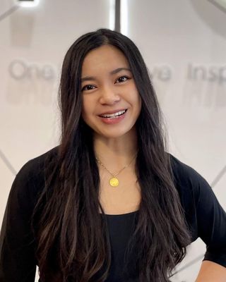 Photo of Jasmine Kwan Yee Tsang, Registered Psychotherapist, MACP, MEd