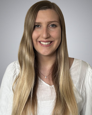 Photo of Leah Lashlee, Clinical Social Work/Therapist, MSW, LSW, CPRP