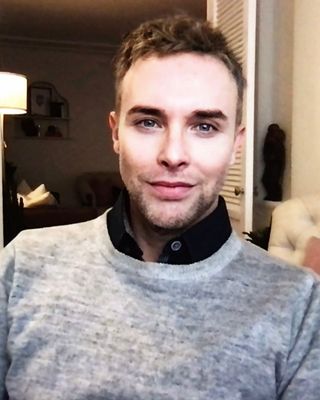 Photo of Logan Xander Rhys, Marriage & Family Therapist Associate, MA, AMFT, EMDR, AASECT