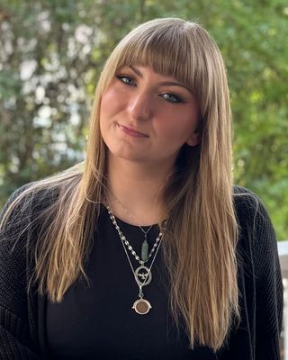 Photo of Tina Sicalides, Pre-Licensed Professional, MT-BC, LAPC