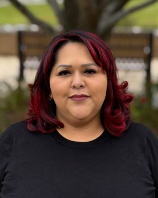 Photo of Jennie Lopez, Marriage & Family Therapist, MS, LMFT