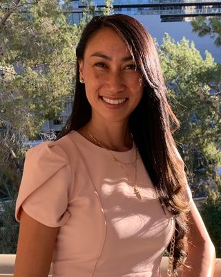 Photo of Nancy Lê, Marriage & Family Therapist, LMFT