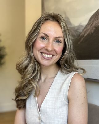 Photo of Hannah Paolini, Pre-Licensed Professional