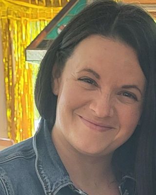 Photo of Amber Newton, Clinical Social Work/Therapist, LLMSW