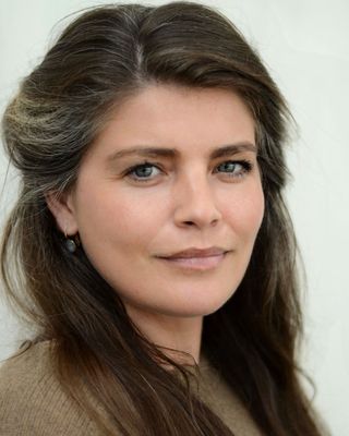 Photo of Alice Sinclair, Psychotherapist, DCounsPsych, MUKCP