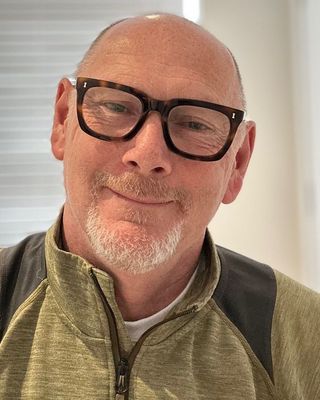 Photo of Iain McNulty-Ringshaw, Counsellor, BACP