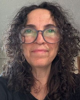 Photo of Dr. Maristela C. Zell, Clinical Social Work/Therapist, PhD, LMSW