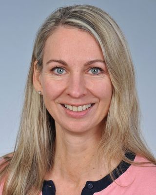 Photo of Dr Jana Ferraro, Psychologist in England