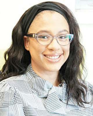 Photo of Jennifer F. Smith, Counselor in Oak Park, IL