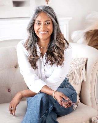 Photo of Yvonne Olivo, Marriage & Family Therapist, MA