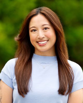 Photo of Elli Castro, Clinical Social Work/Therapist, LSW