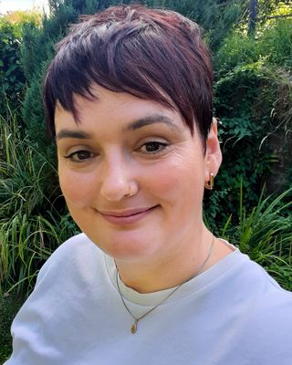Photo of Amy Matthews, Counsellor, MBACP