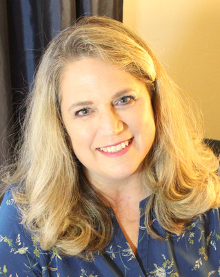 Photo of Laura Moore, Counselor in Glendale, AZ