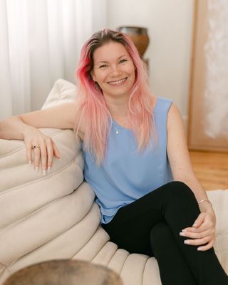 Photo of Ekaterina Kapoustina - Ekaterina Kapoustina|Therapy for Therapists, Registered Psychotherapist, MA, RP, LMHC
