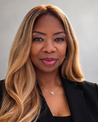 Photo of Tanya Sydnor Holmes, Psychiatric Nurse Practitioner, MSN