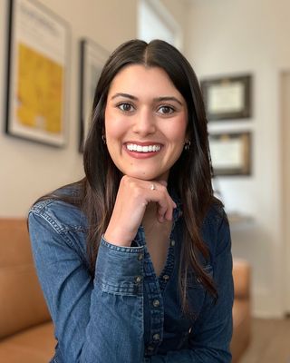 Photo of Alicia Persaud, Marriage & Family Therapist, MA, LMFT