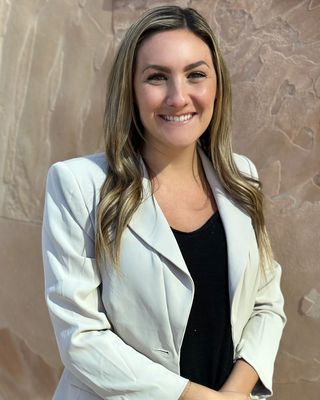 Photo of Bri DiGuiseppi, Marriage & Family Therapist Associate, AMFT