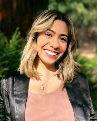 Photo of Alexis Mendez, Marriage & Family Therapist, LMFT