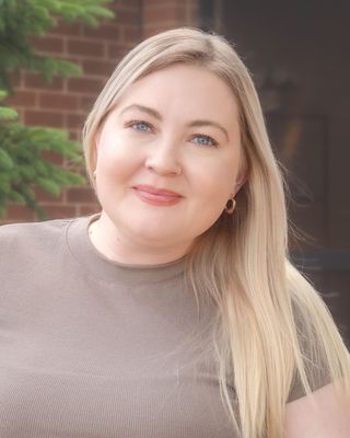 Photo of Dr. Jenna Gidman-Dutta, Psychologist, PsyD