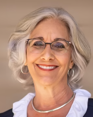 Photo of Denise Wallace, Marriage & Family Therapist, LMFT