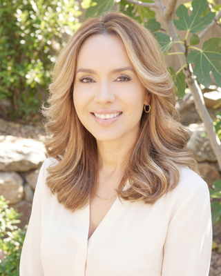 Photo of Crystal Mendoza, Marriage & Family Therapist Associate, MA, AMFT