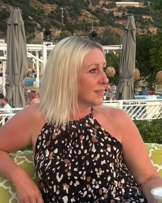 Photo of Rachel Dobson, Counsellor, MNCPS Acc.