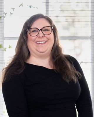 Photo of Dr. Stefanie Tweedly, Psychologist, PsyD