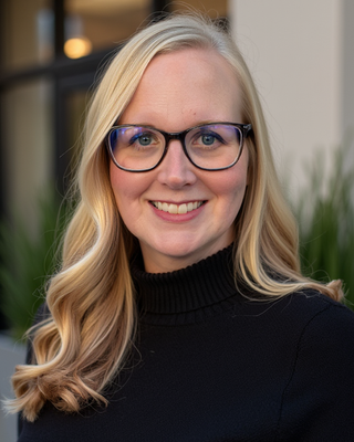 Photo of Amber Herman, Psychiatric Nurse Practitioner, PMHNP