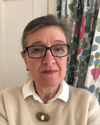 Photo of Catriona Howatson, Psychotherapist, MA, MUKCP