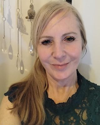 Photo of Amanda Louise Roberts, Counsellor, DCounsPsych, MNCPS Acc.