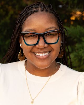 Photo of Dr. Mahogany LaCour, Clinical Social Work/Therapist, DSW, LCSW
