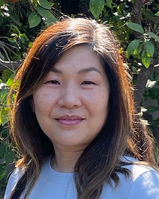 Photo of Ellie Yoon, Clinical Social Work/Therapist, ASW
