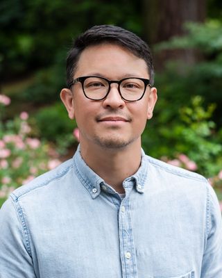 Photo of Chris Saito, Clinical Social Work/Therapist, LCSW