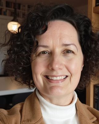 Photo of Lelanie Smook, Psychologist, DCounsPsych, HCPC - Couns. Psych.