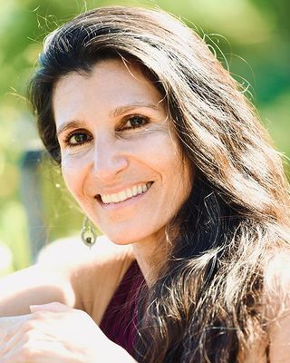 Photo of Aviva Ehren, Marriage & Family Therapist, MA, LMFT, SEP