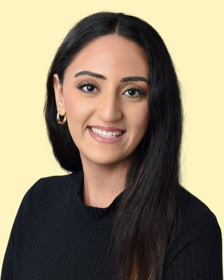 Photo of Santhia Akram, RP(Q), Registered Psychotherapist (Qualifying)