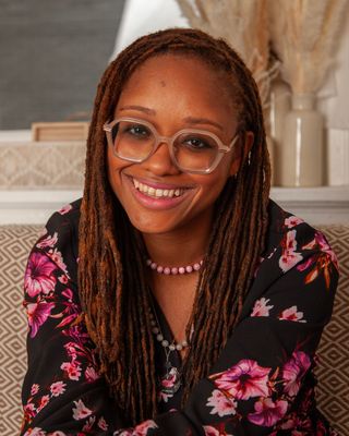 Photo of Dr. Janine Inez, Psychiatric Nurse Practitioner, BFA, MSN, RN, DNP, PMHNP