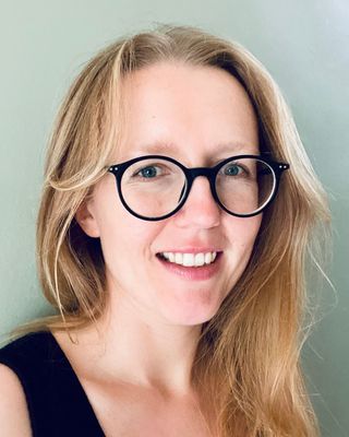 Photo of Laura Evans, Psychotherapist, MUKCP