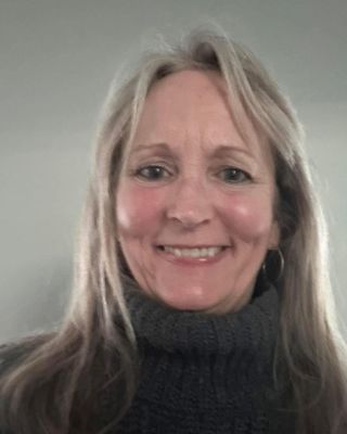 Photo of Kimberley Waddington - Life Coach Kim, BScN, RN , Psych, CBT