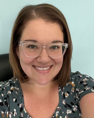 Photo of Dr. Summer Hecht, Clinical Social Work/Therapist, DSW, LCSW-C