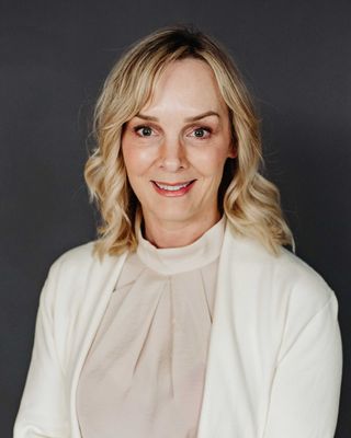 Photo of Susan Robbins, Registered Psychotherapist, MA, RP, RMFT-S