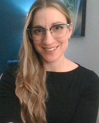 Photo of Elley Newton, Clinical Social Work/Therapist, LCSW-R
