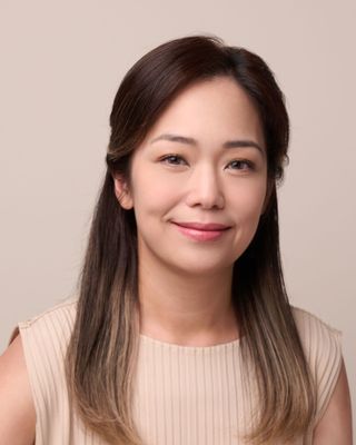 Photo of Dora Hu, Marriage & Family Therapist, MS, LMFT