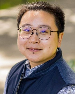 Photo of J Wu, Pre-Licensed Professional in Chinatown, Boston, MA